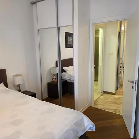 Apartments Menuet Budva Exterior photo