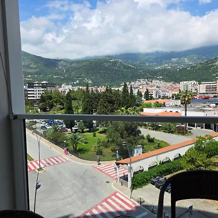 Apartments Menuet Budva Exterior photo