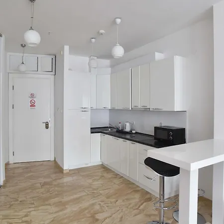 Apartments Menuet Budva Exterior photo