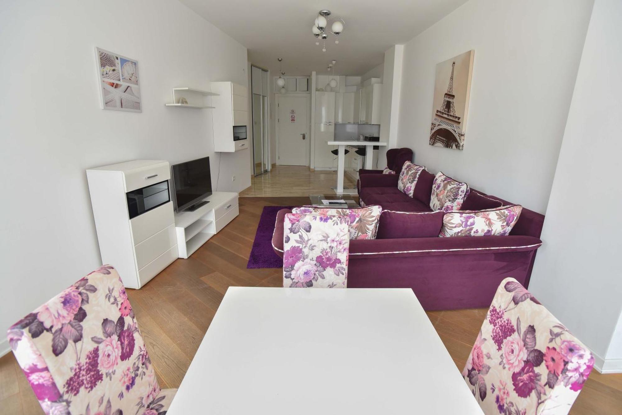 Apartman Menuet Budva