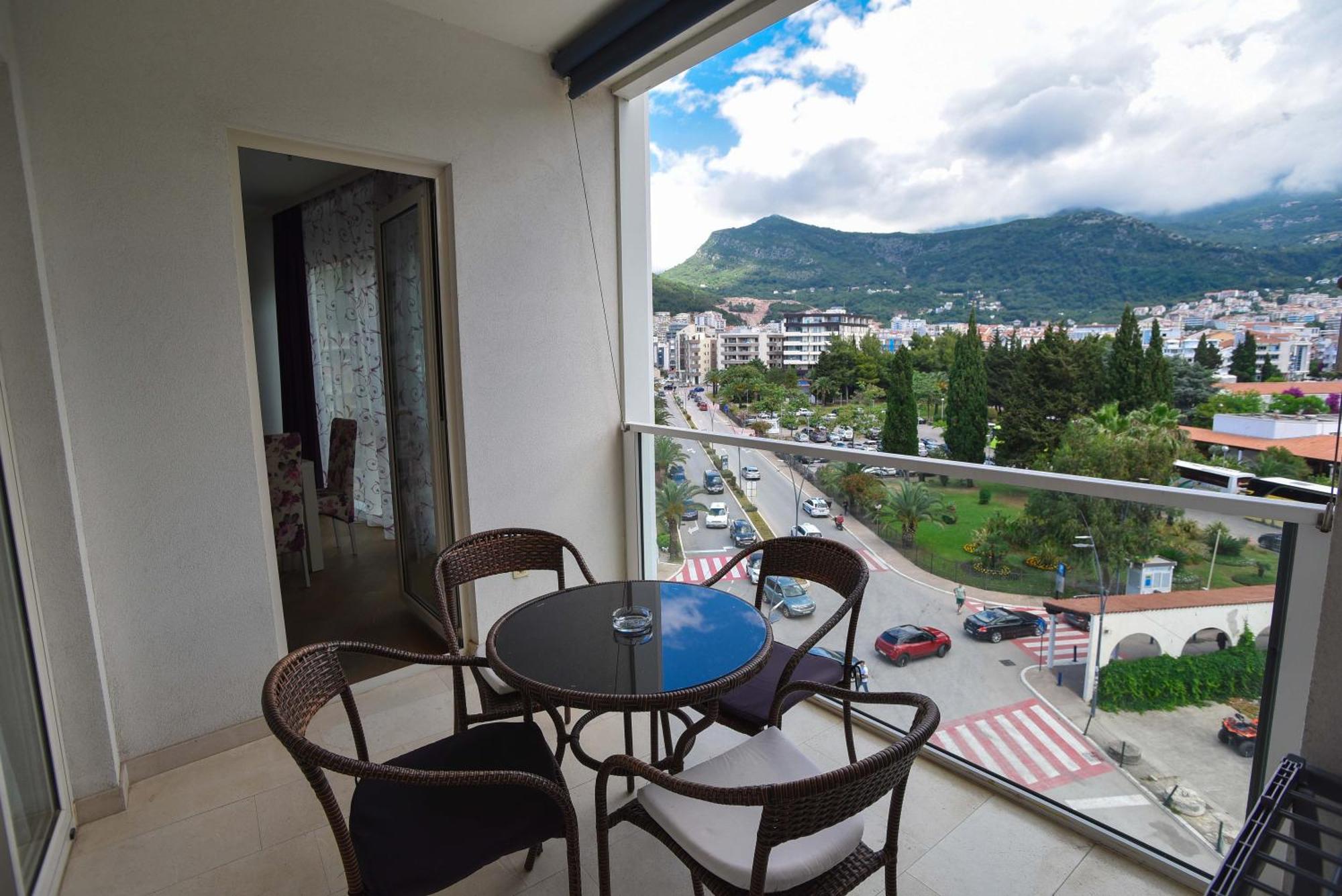Menuet Appartement Budva