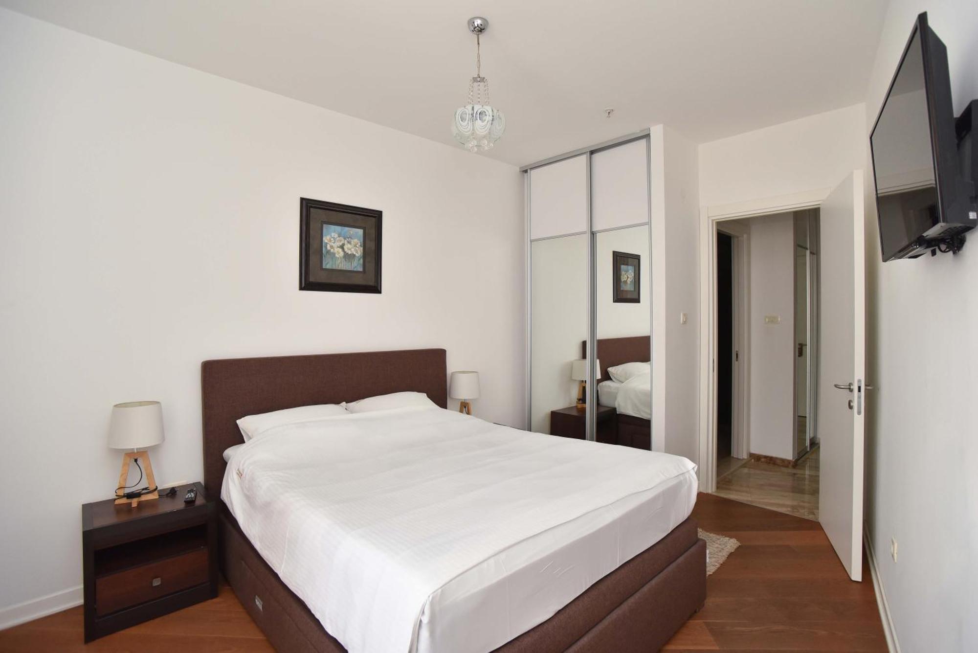 Appartement Menuet Budva