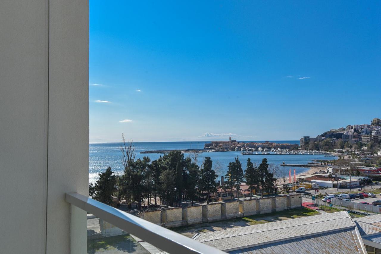 Appartement Menuet Budva